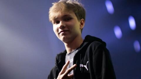 李昕同样以 李昕同样以